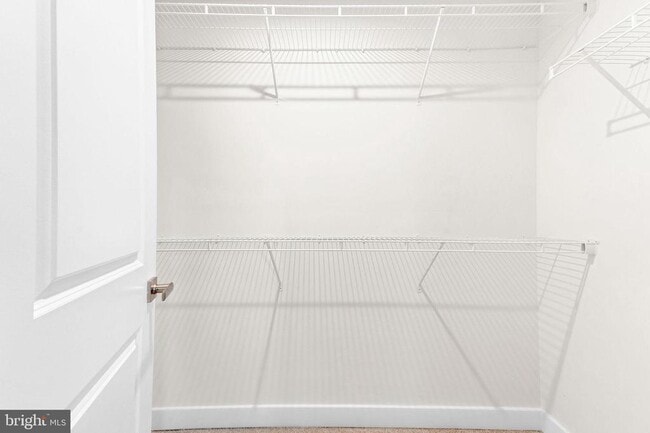 Building Photo - 66 SPYGLASS HILL Dr