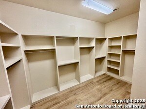 Building Photo - 2607 Seal Pointe