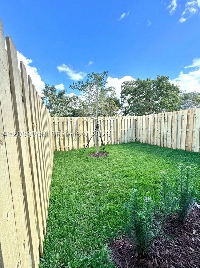 Building Photo - 26865 SW 121st Pl