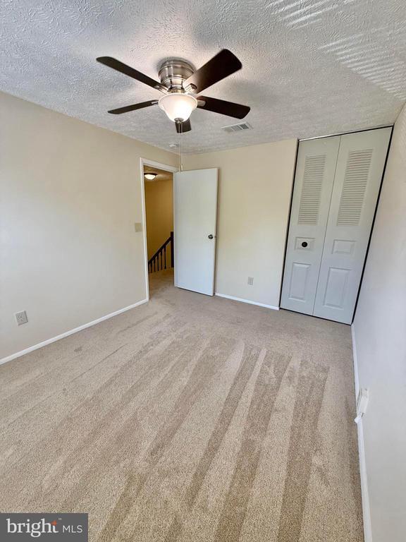 Building Photo - 8440 Rocky Knob Ct