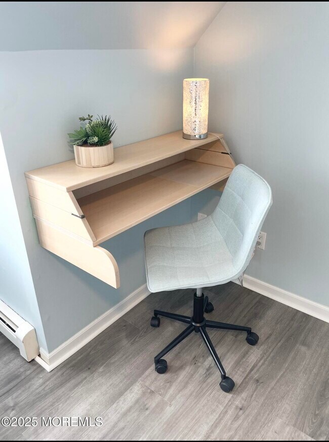 Building Photo - 241 Westmont Ave