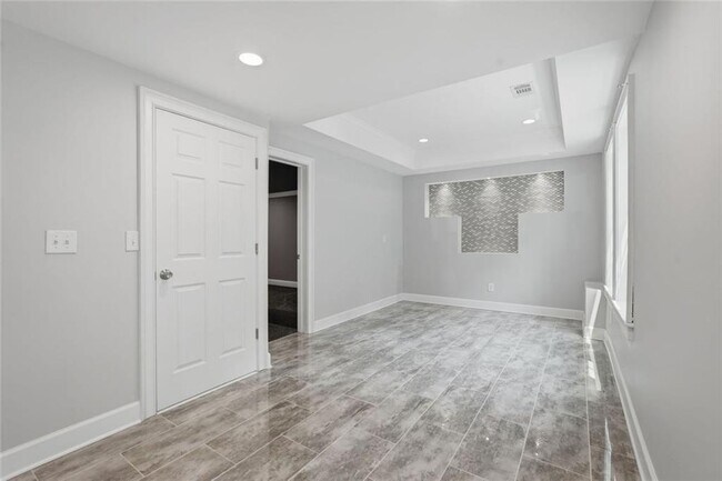 Building Photo - 770 Glastonbury Ct