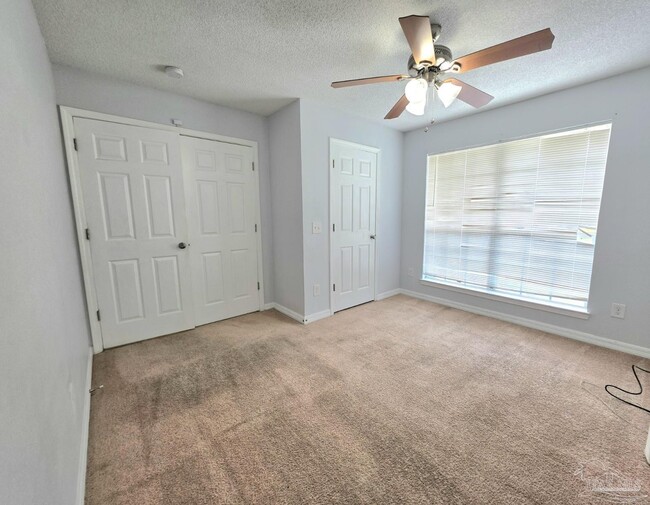 Building Photo - 4972 Genevive Ct