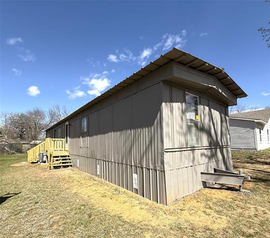 Building Photo - 1025 E Owings St