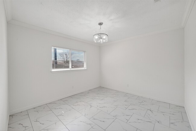 Building Photo - 19451 Spanish Needle Dr