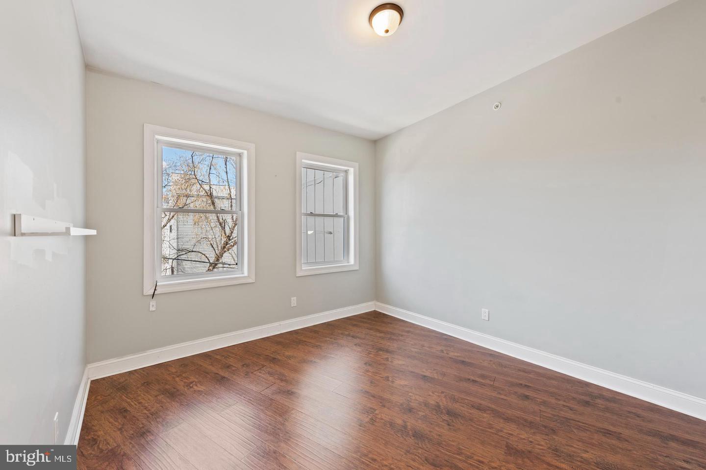 Building Photo - 2478 Frankford Ave