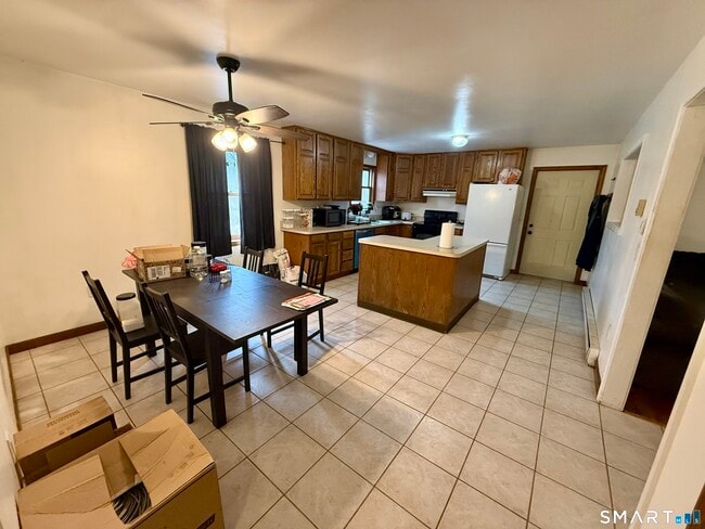 Building Photo - 1257 Durham Rd