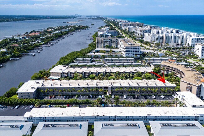 Building Photo - 3605 S Ocean Blvd