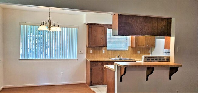Building Photo - 319 Fir Ridge Dr