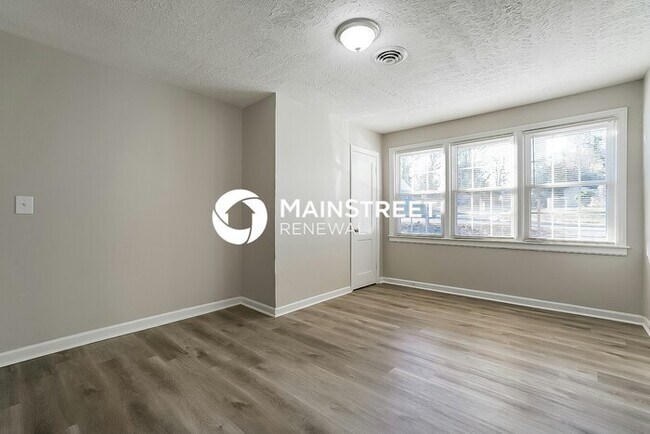 Building Photo - 3 Bedroom Pet-Friendly Home in NASHVILLE, ...