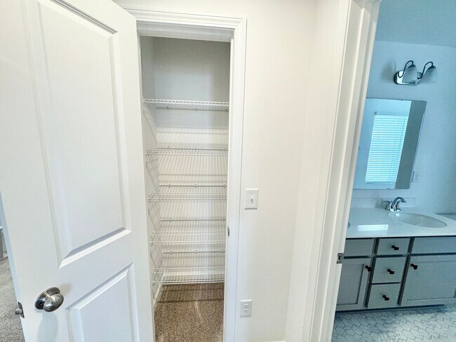 Building Photo - NEW 3 br home in the Shay Crossing community in Salisbury! Tours coming soon! Apply today!