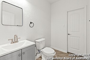 Building Photo - 561 Granite Mist