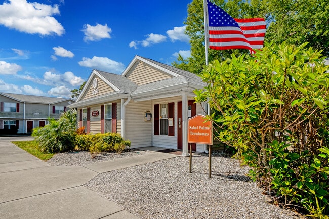 Building Photo - Sabal Palms