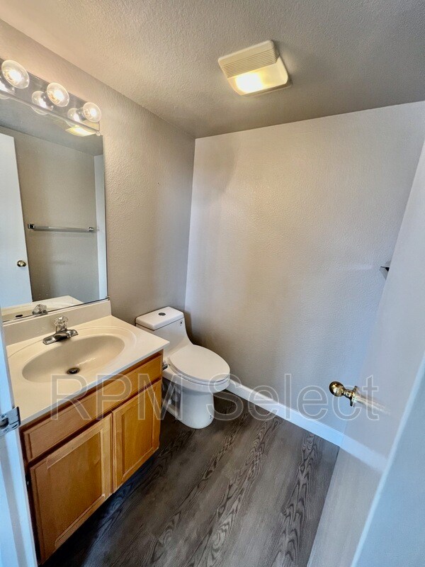 Building Photo - 4932 Chaps Ct