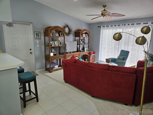 Building Photo - 2516 SE Anchorage Cove
