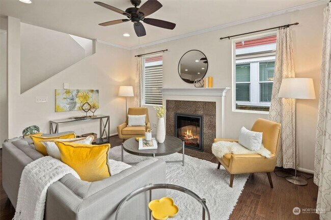 Building Photo - Immaculate Home in the Heart of High Point...