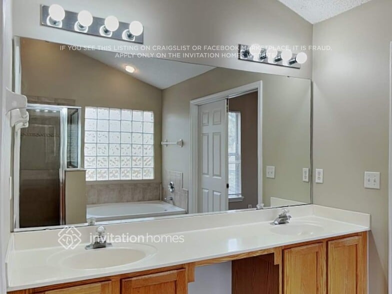 Building Photo - 1035 Preakness Ct