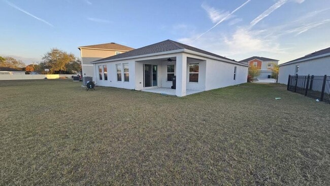 Building Photo - 1428 Axel Cir