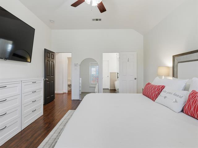 Building Photo - 11398 Plainview Dr