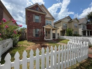 Building Photo - 14434 Summer Garden Dr