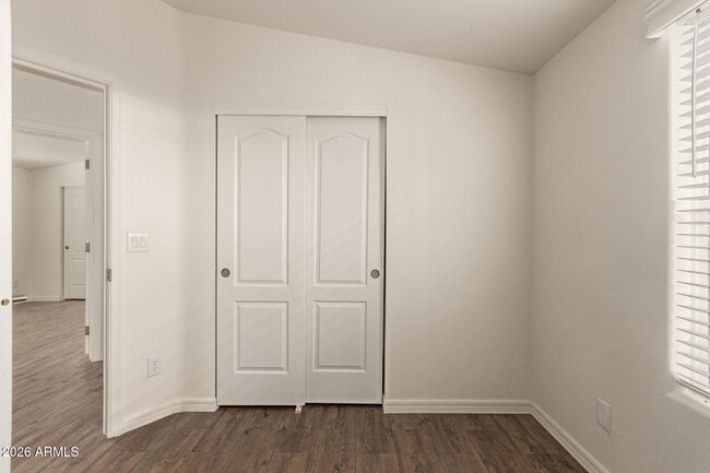 Building Photo - 10810 N 91st Ave