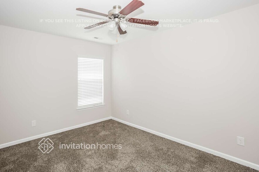 Building Photo - 2704 Old House Cir