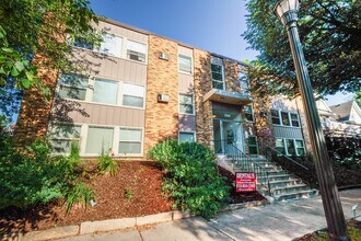 Building Photo - Bryant Ave Apartments | 2550