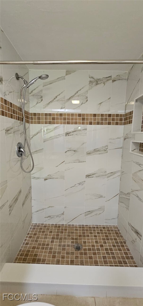 Building Photo - 1507 Cape Coral Pkwy W