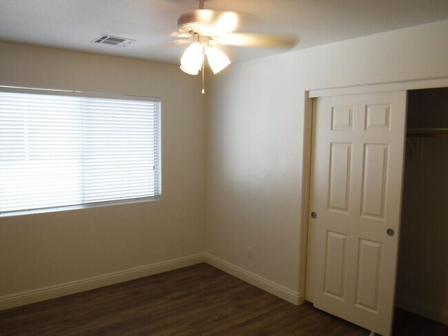 Building Photo - 2 STORY HOME IN GATED COMMUNITY