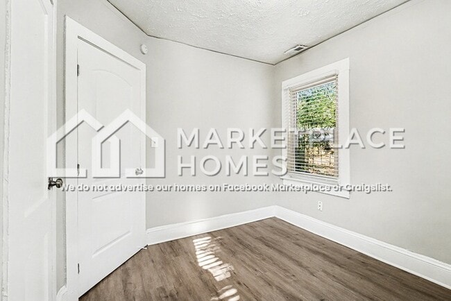 Building Photo - 2984 Semmes St