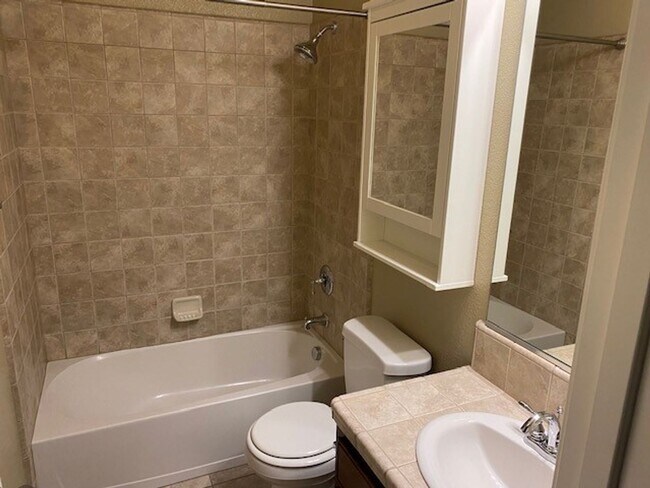 Building Photo - Home in Crocker Ranch gated community.