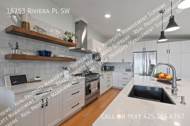 Building Photo - 18353 Riviera Pl SW