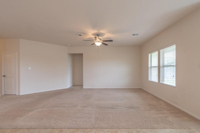 Building Photo - 809 Tabernash