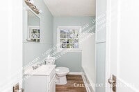 Building Photo - 420 19th St S