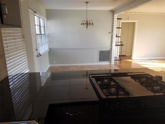 Building Photo - 3733 Manana Dr