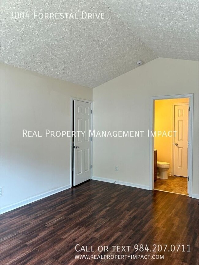 Building Photo - 3004 Forrestal Dr