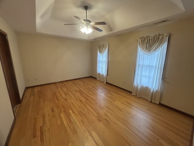 Building Photo - 1185 Eller Wood Dr