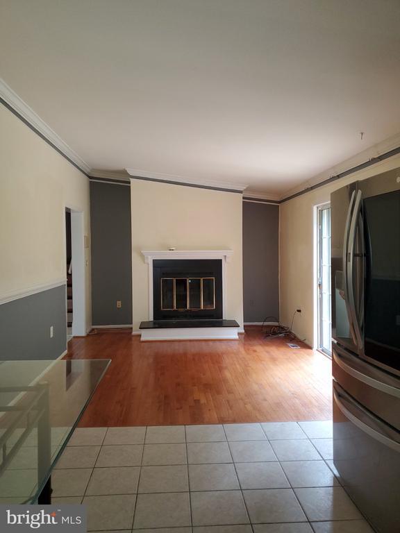 Building Photo - 12200 Lemar Ct