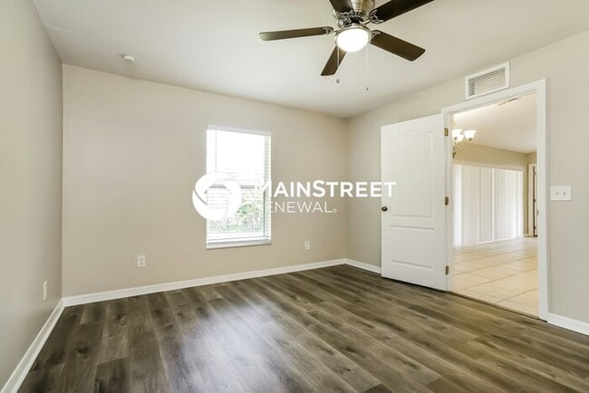 Building Photo - 3 Bedroom Pet-Friendly Home in Lehigh Acres, FL with Main Street Renewal