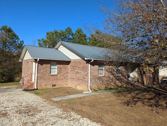 Building Photo - 69 Summerfield Rd