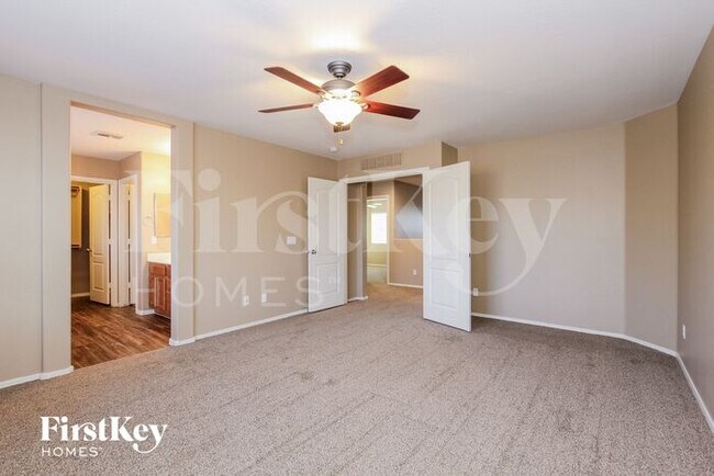 Building Photo - 17750 W Maui Ln