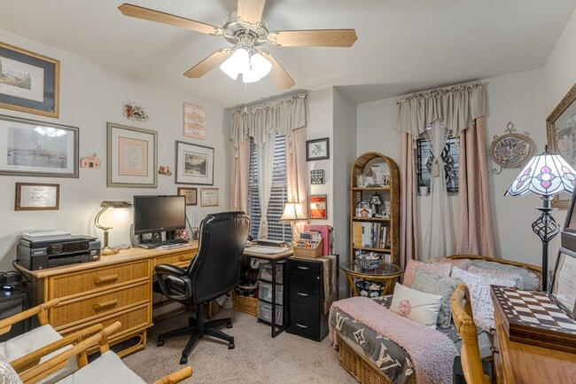 Building Photo - 2054 Sweet Lilac Dr