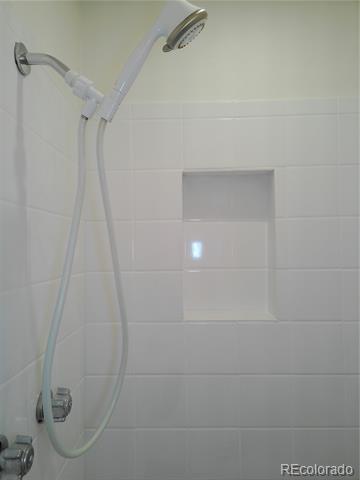 Building Photo - 2110 Glenn Summer Rd