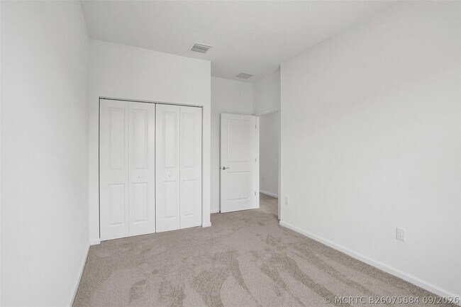 Building Photo - 4676 Longwood Lake Sq