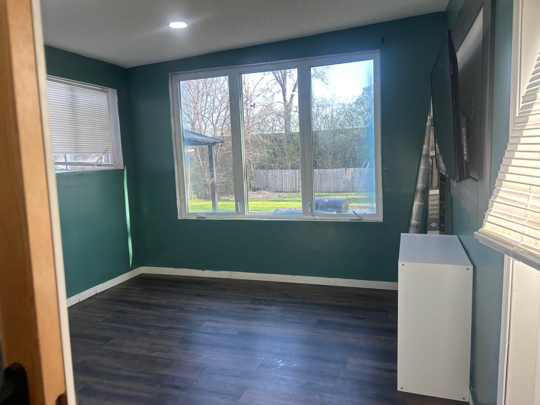 Building Photo - 6049 67th Way N