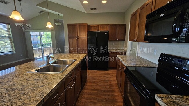 Building Photo - 11992 W Long Cir