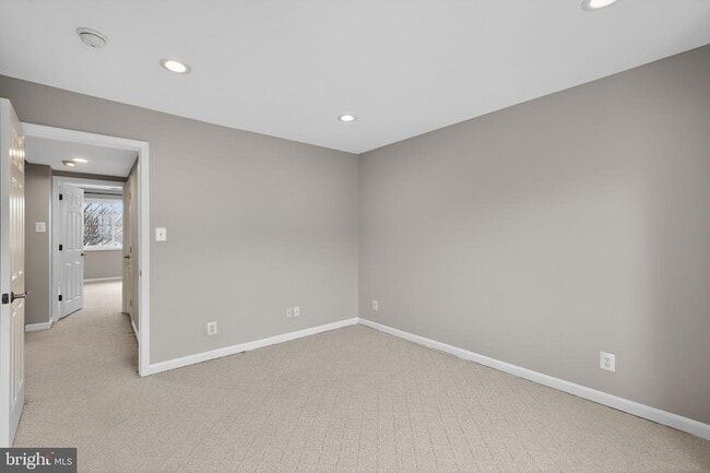 Building Photo - 1455 VA-401