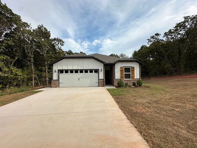 Building Photo - New Construction 3 Bedroom, 2 Bathroom on ...
