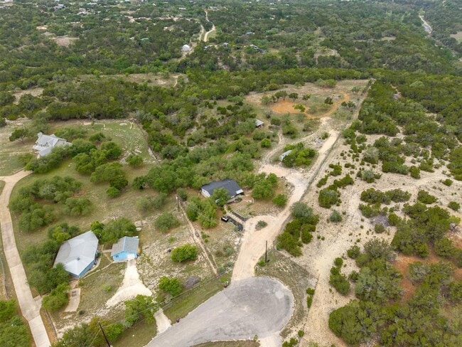 Building Photo - 2591 Spring Valley Dr