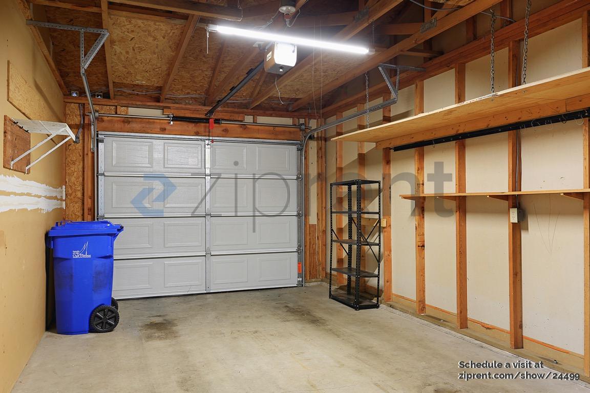 Building Photo - 31080 State Rte 20